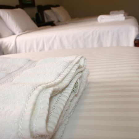 Hotel Maria Isabel Manta Εξωτερικό φωτογραφία
