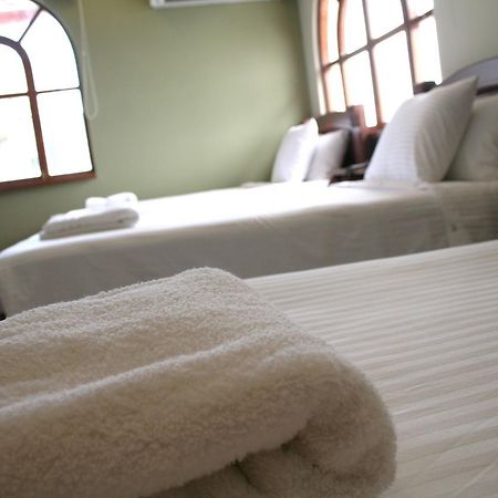 Hotel Maria Isabel Manta Εξωτερικό φωτογραφία