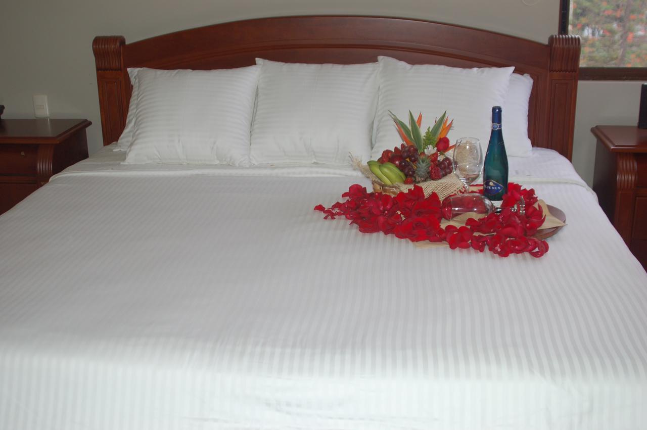 Hotel Maria Isabel Manta Δωμάτιο φωτογραφία